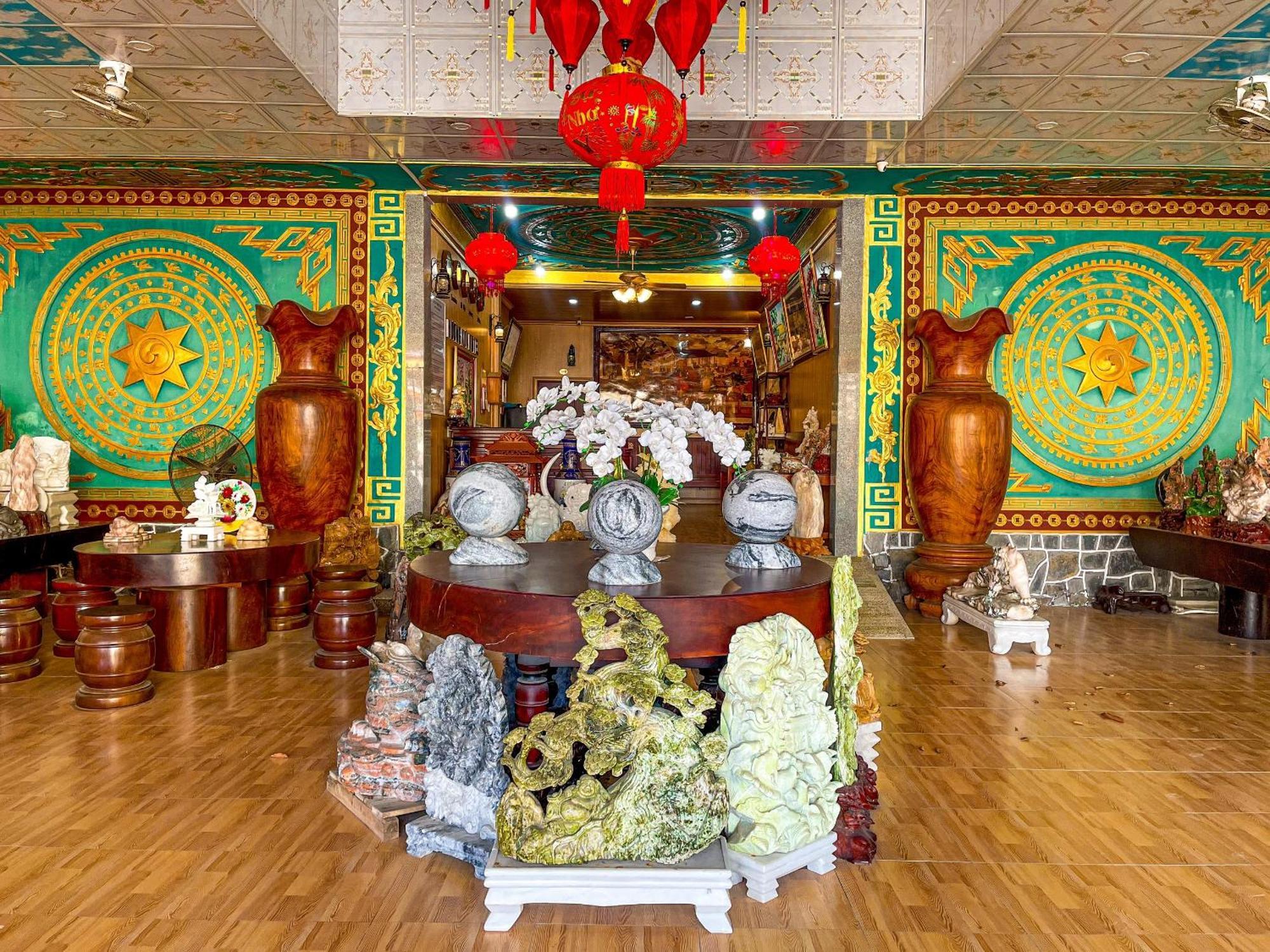 Khach San Huong Xua Hotell Hà Tiên Exteriör bild
